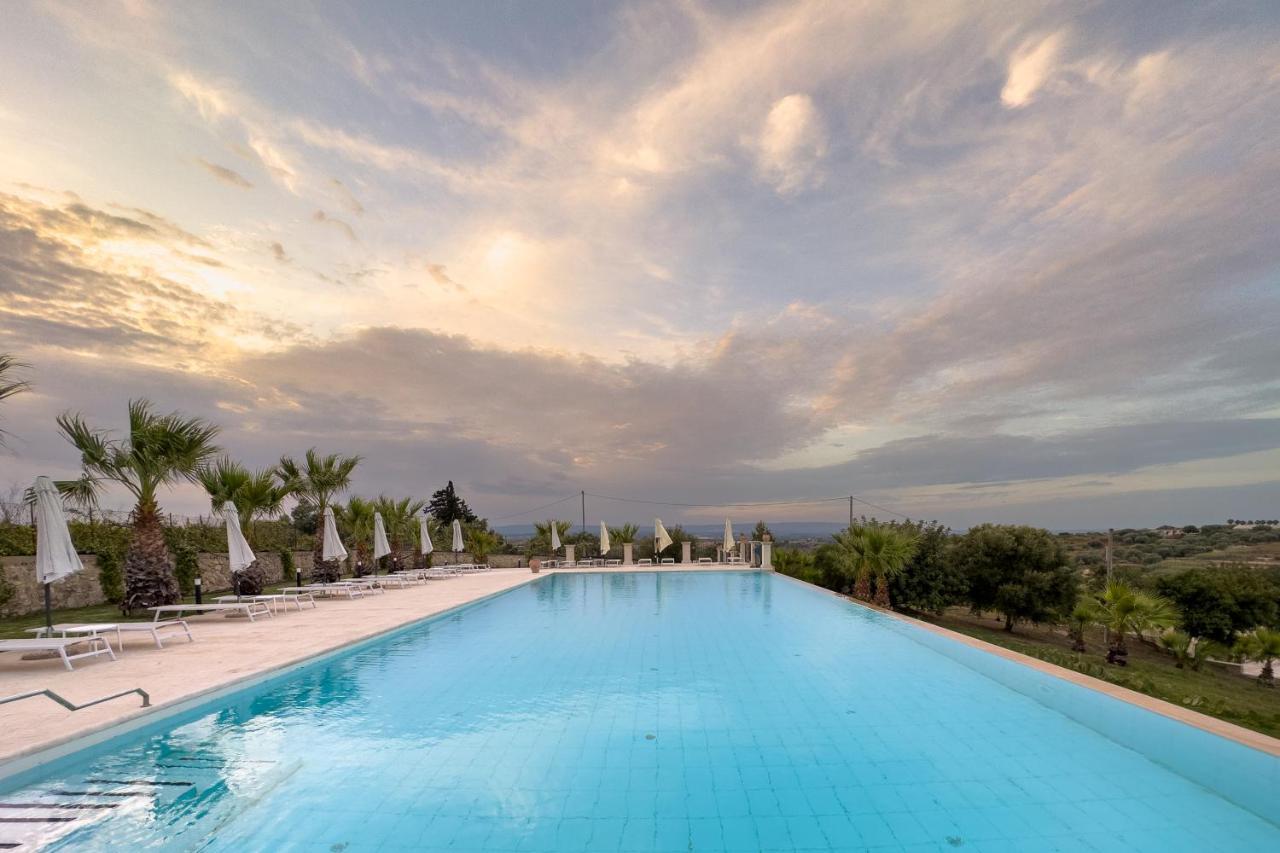 Borgo Vita Novella Marzamemi Buitenkant foto