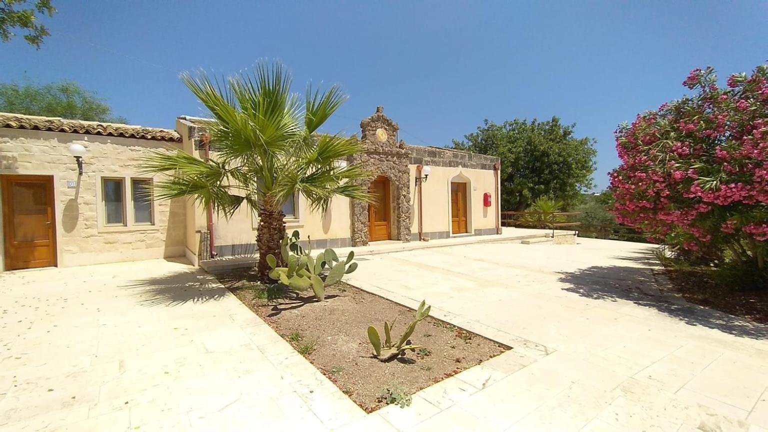 Borgo Vita Novella Marzamemi Buitenkant foto